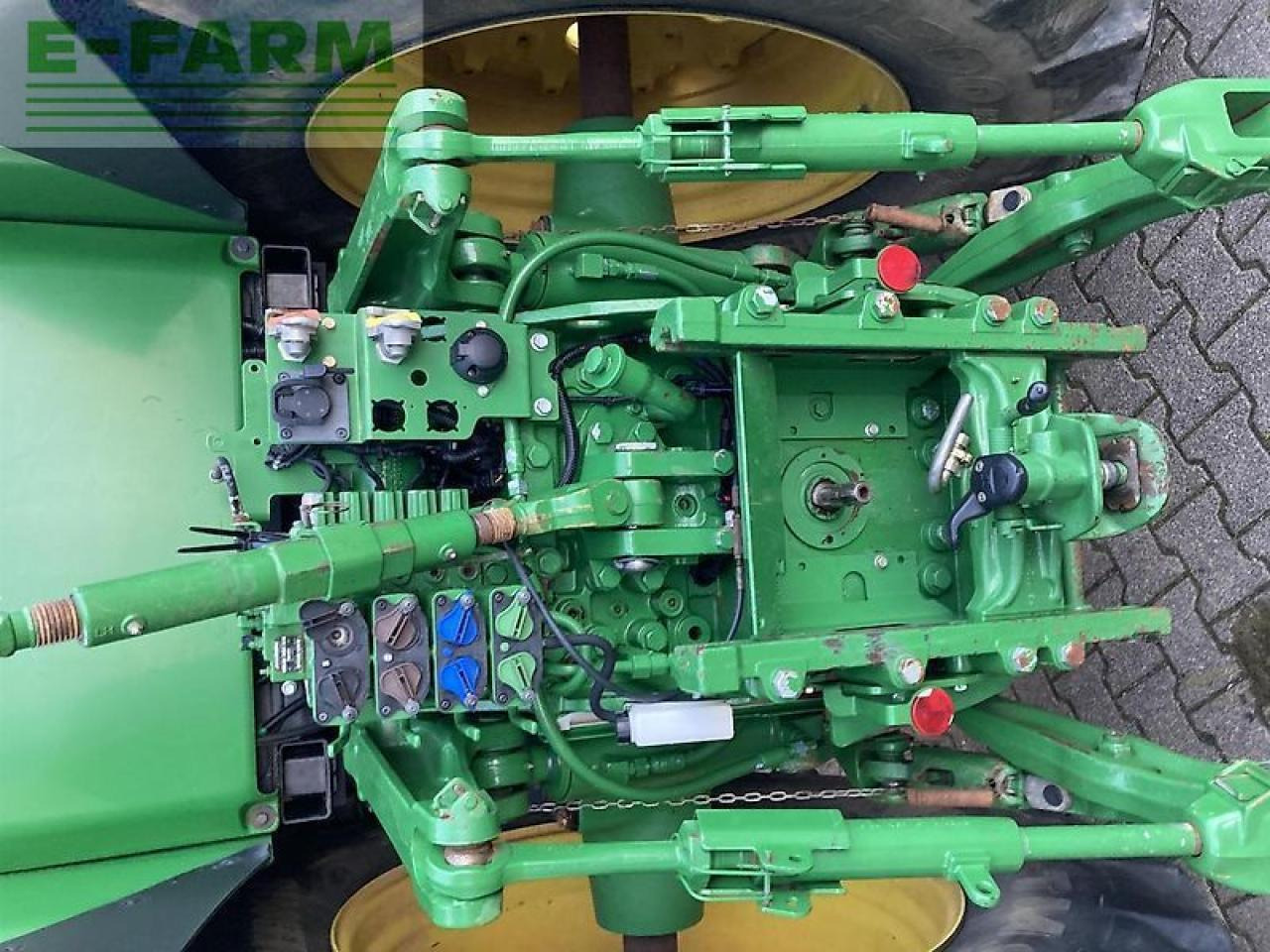 John Deere 7230r - Farm tractor: picture 4 John Deere 7230r - Farm tractor: picture 4