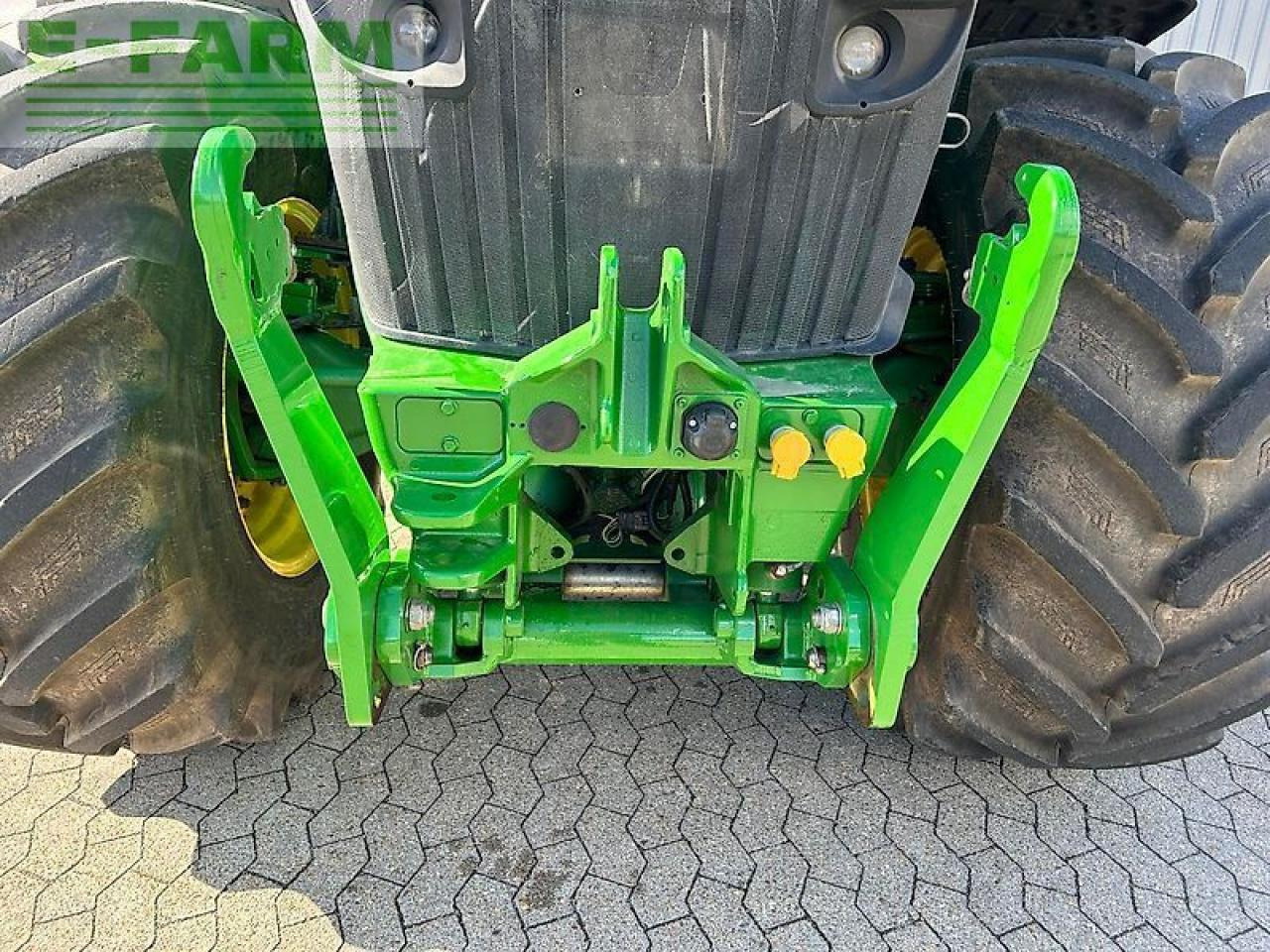 John Deere 7230r - Farm tractor: picture 5 John Deere 7230r - Farm tractor: picture 5