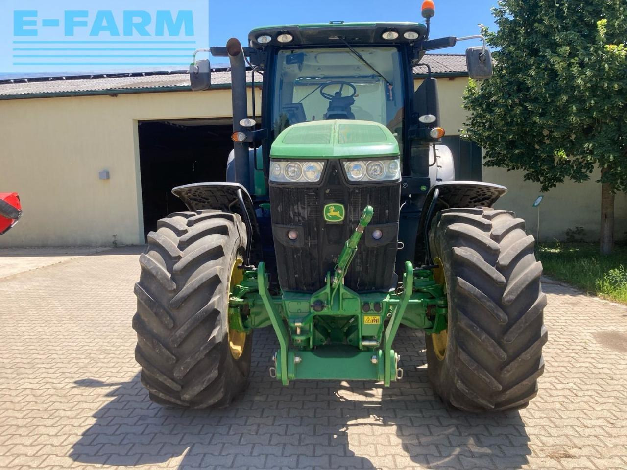 John Deere 7290R - Farm tractor: picture 3 John Deere 7290R - Farm tractor: picture 3