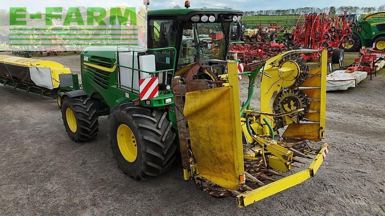 John Deere 7380 - Forage harvester: picture 3 John Deere 7380 - Forage harvester: picture 3