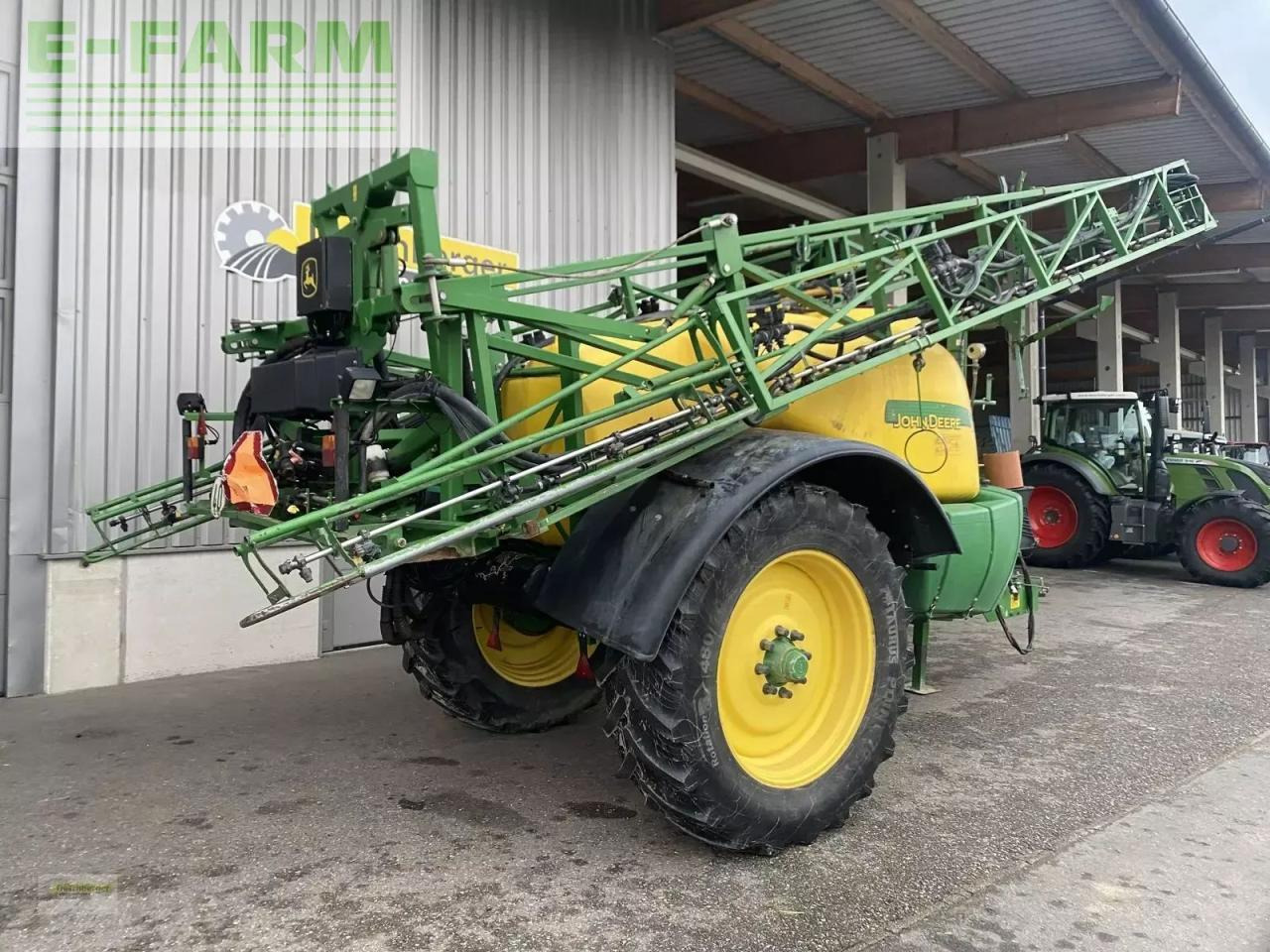 John Deere 740 - 28 m - Trailed sprayer: picture 5 John Deere 740 - 28 m - Trailed sprayer: picture 5