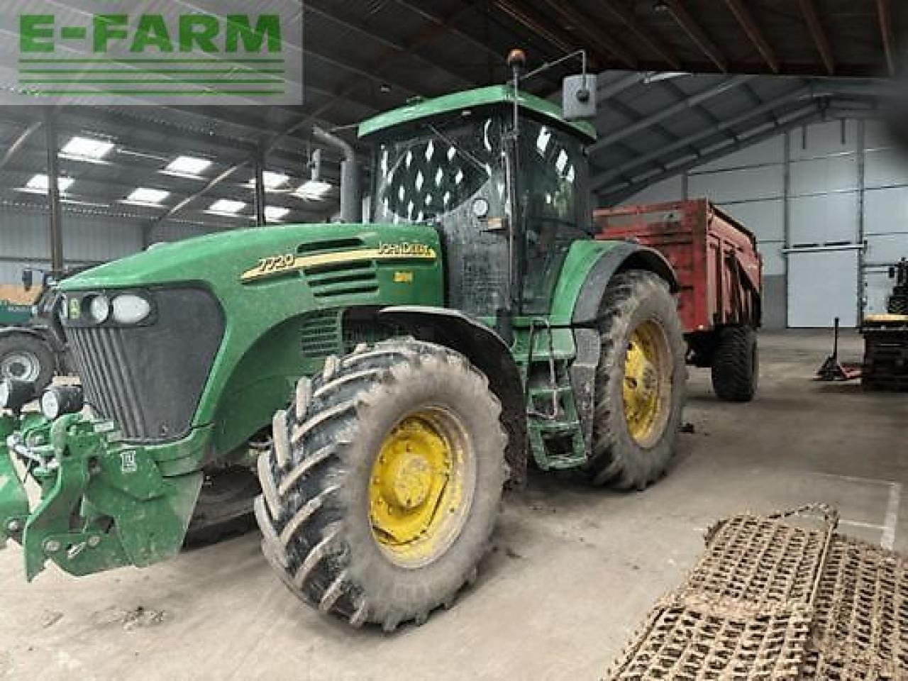 John Deere 7720 - Farm tractor: picture 2 John Deere 7720 - Farm tractor: picture 2