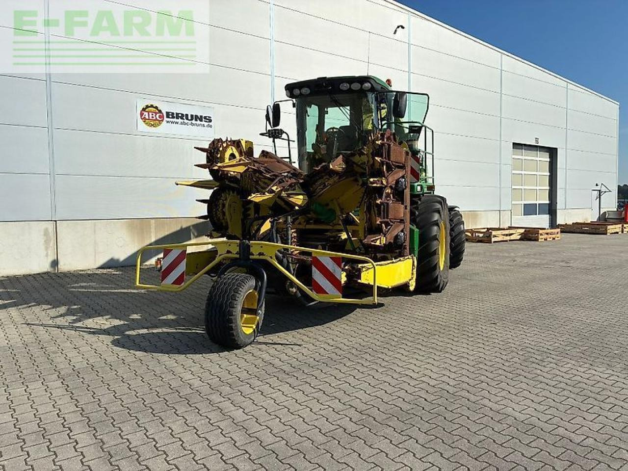 John Deere 7750 i - Forage harvester: picture 1 John Deere 7750 i - Forage harvester: picture 1