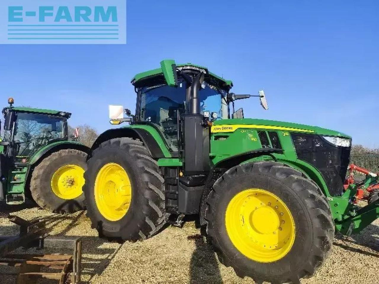 John Deere 7r 310 - Farm tractor: picture 2 John Deere 7r 310 - Farm tractor: picture 2