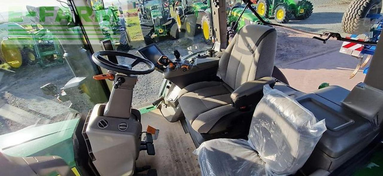 John Deere 7r 330 - Farm tractor: picture 4 John Deere 7r 330 - Farm tractor: picture 4