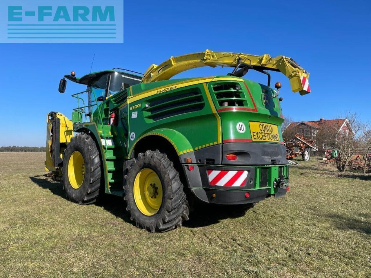 John Deere 8300 - Forage harvester: picture 3 John Deere 8300 - Forage harvester: picture 3