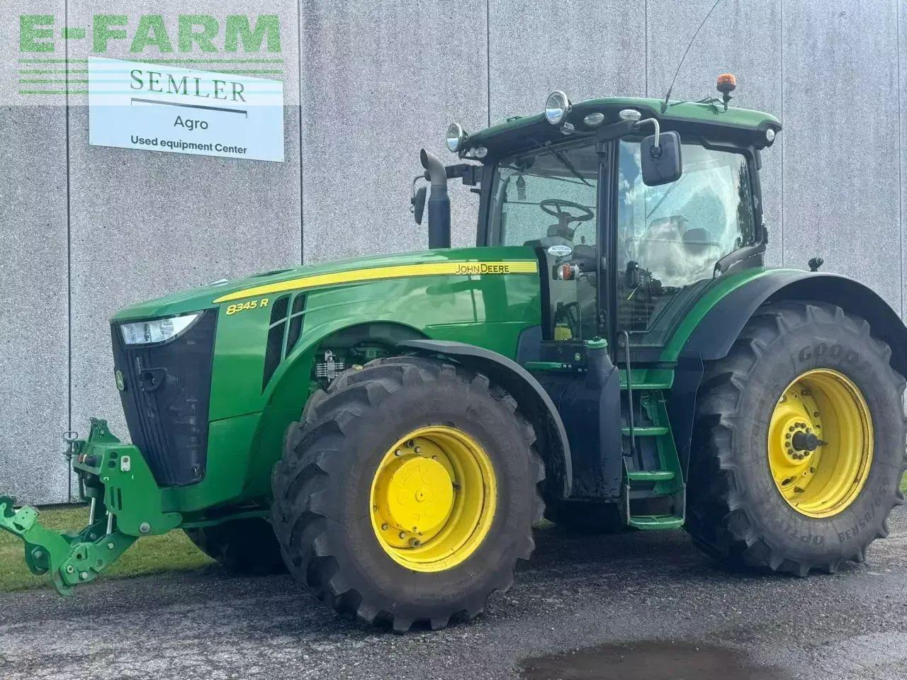 John Deere 8345r - Farm tractor: picture 1 John Deere 8345r - Farm tractor: picture 1
