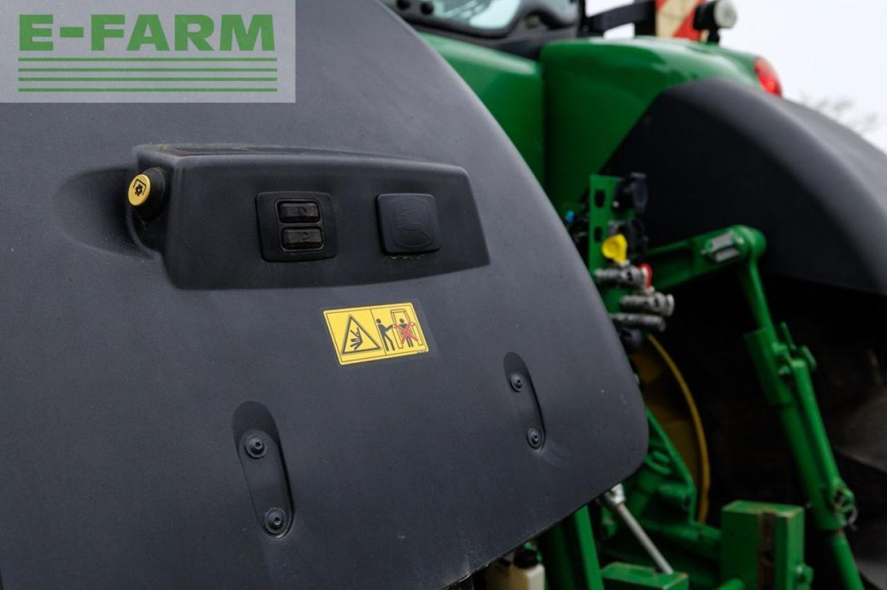 John Deere 8370R - Farm tractor: picture 4 John Deere 8370R - Farm tractor: picture 4