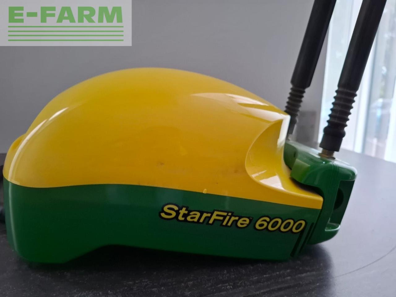 John Deere 8370R - Farm tractor: picture 5 John Deere 8370R - Farm tractor: picture 5