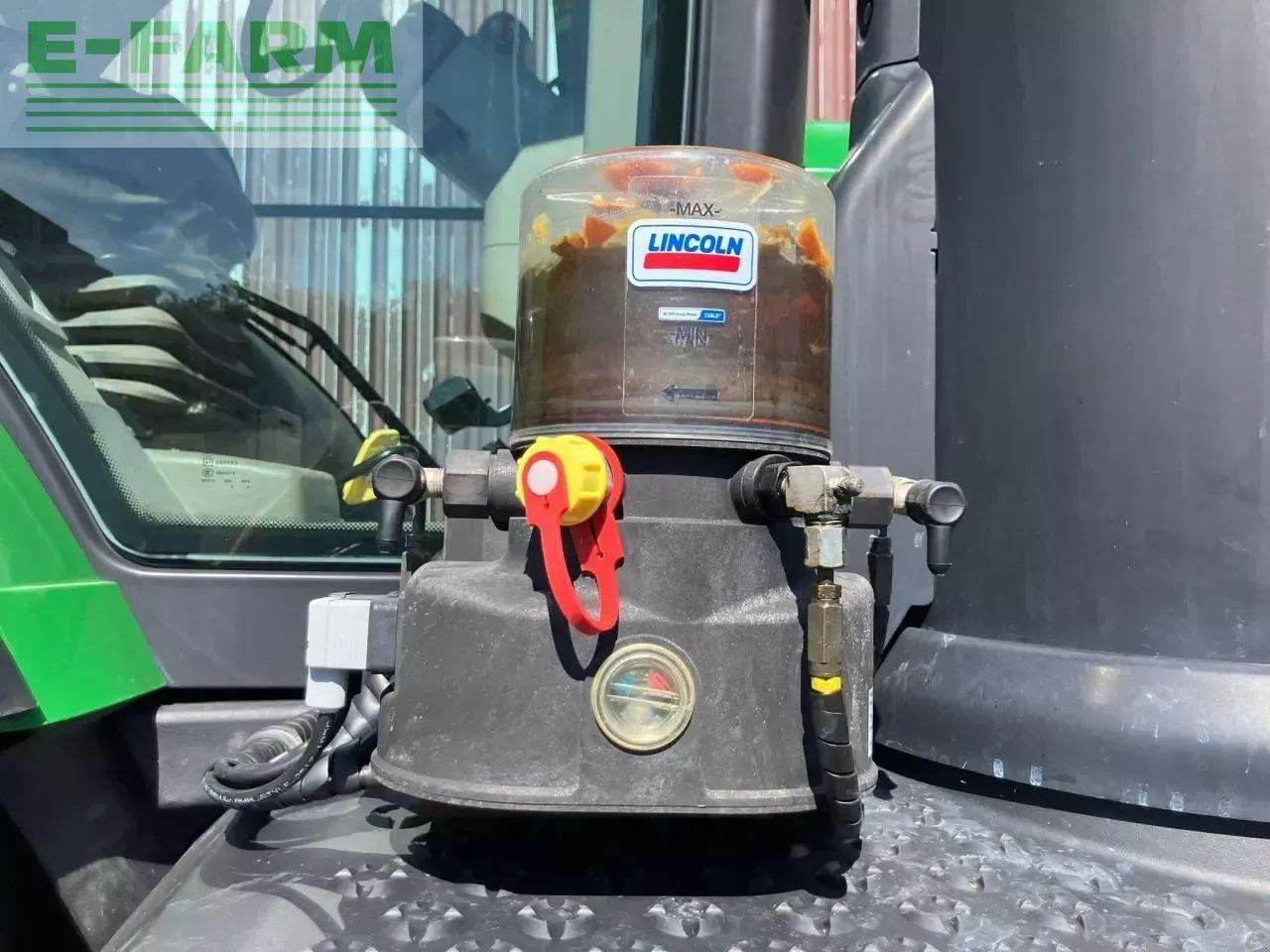 John Deere 8400r - Farm tractor: picture 3 John Deere 8400r - Farm tractor: picture 3