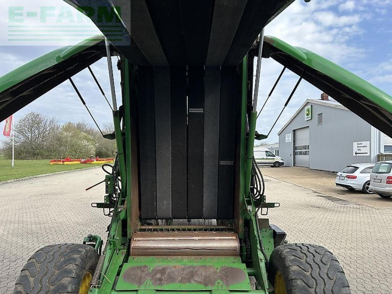 John Deere 864 - Square baler: picture 4 John Deere 864 - Square baler: picture 4