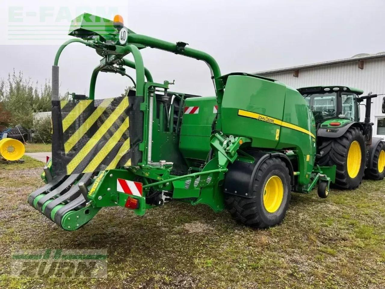 John Deere c441r mit mantelfolienbindung - Square baler: picture 5 John Deere c441r mit mantelfolienbindung - Square baler: picture 5