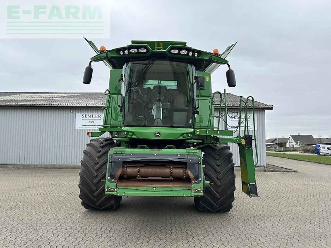 John Deere s685i - Combine harvester: picture 2 John Deere s685i - Combine harvester: picture 2