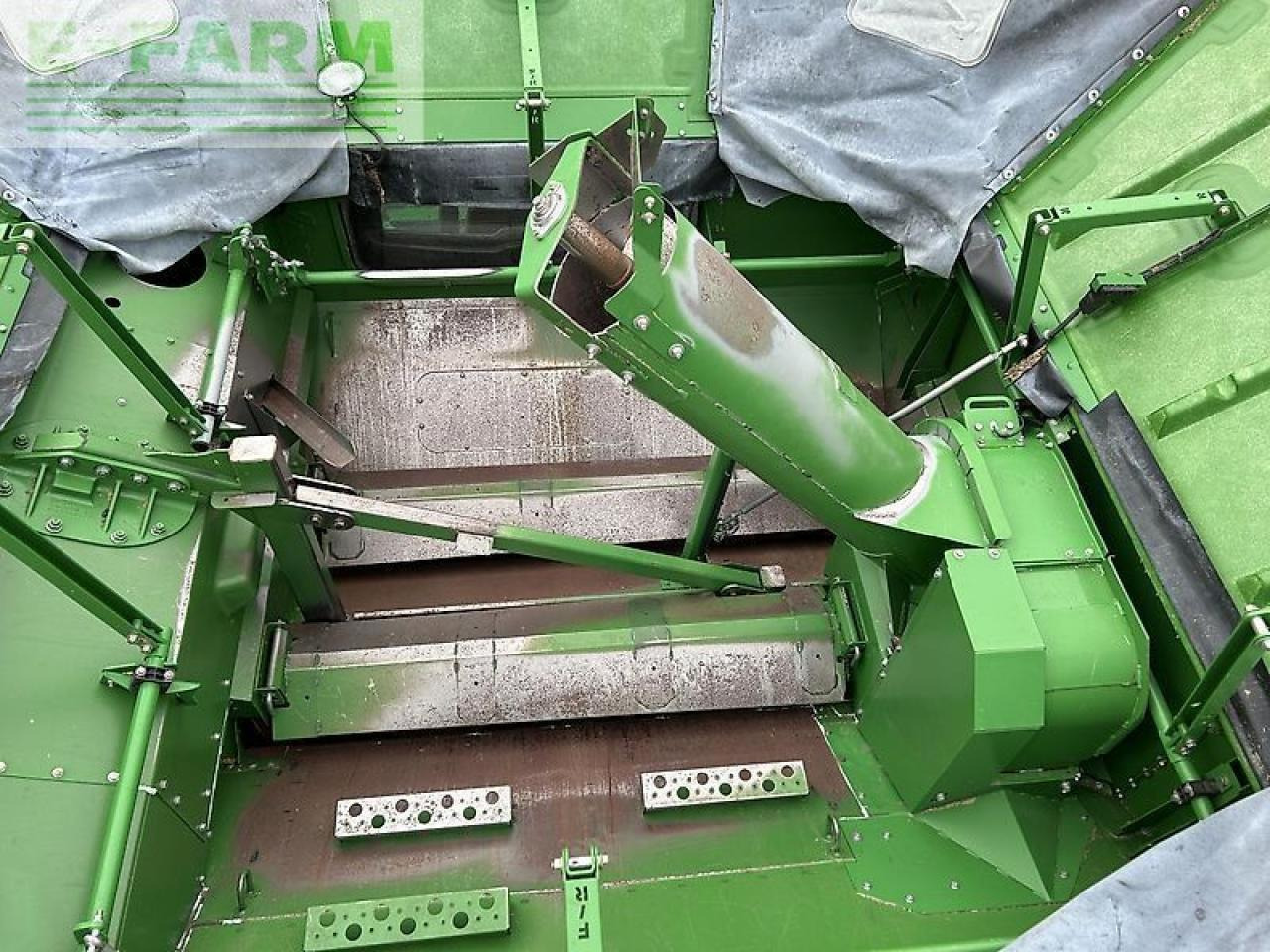John Deere s690 - Combine harvester: picture 4 John Deere s690 - Combine harvester: picture 4