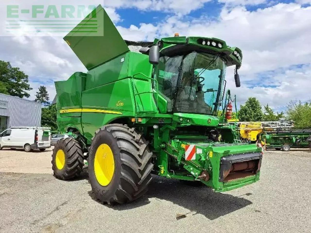 John Deere s770 - Combine harvester: picture 1 John Deere s770 - Combine harvester: picture 1
