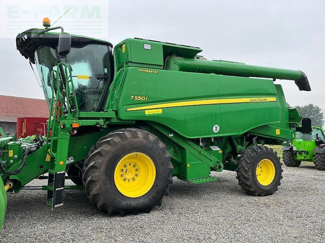 John Deere t550 hm (my19) - Combine harvester: picture 1 John Deere t550 hm (my19) - Combine harvester: picture 1
