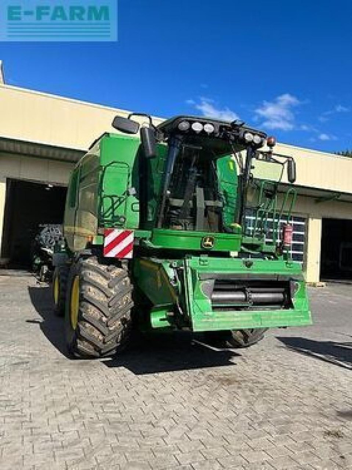 John Deere t560 i hill master - Combine harvester: picture 1 John Deere t560 i hill master - Combine harvester: picture 1