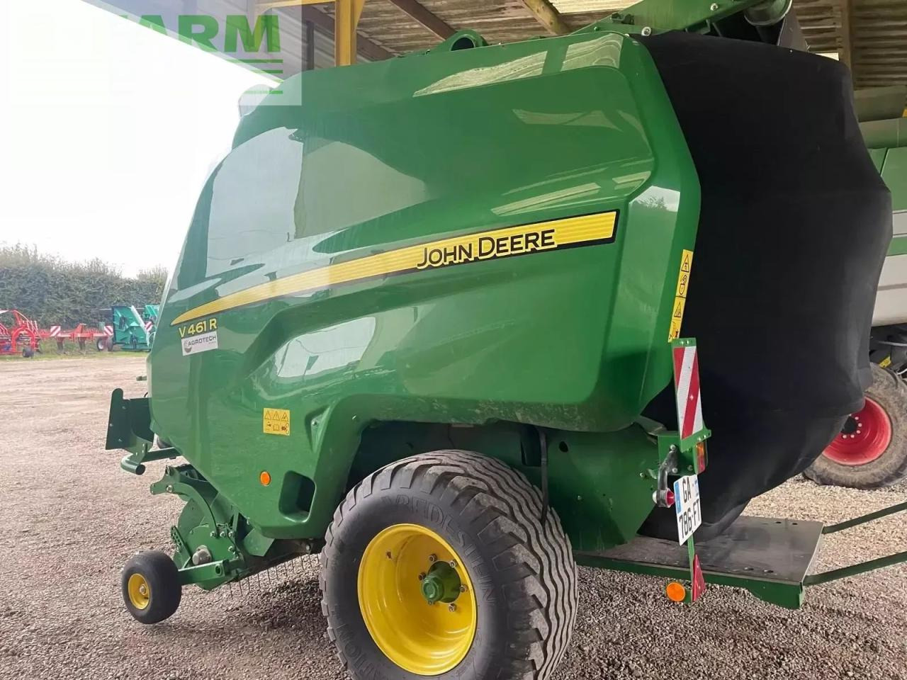John Deere v 461 r - Square baler: picture 4 John Deere v 461 r - Square baler: picture 4