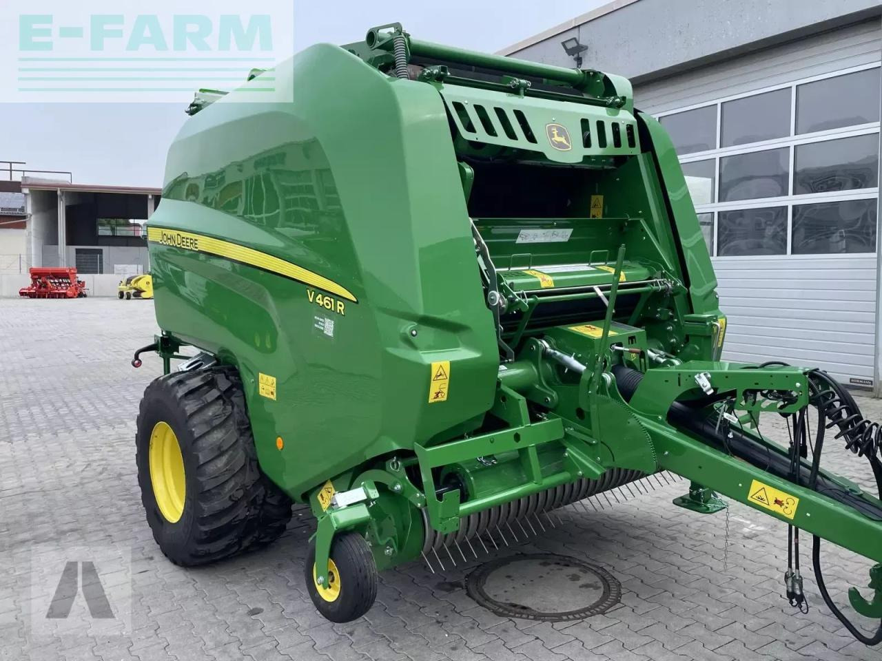John Deere v461 r - Square baler: picture 5 John Deere v461 r - Square baler: picture 5