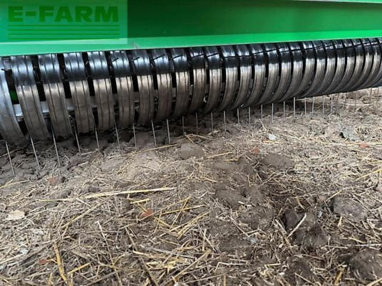 John Deere v461m - Square baler: picture 4 John Deere v461m - Square baler: picture 4