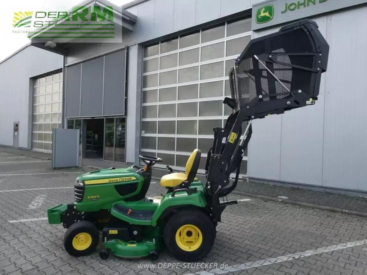 John Deere x950r - Farm tractor: picture 2 John Deere x950r - Farm tractor: picture 2