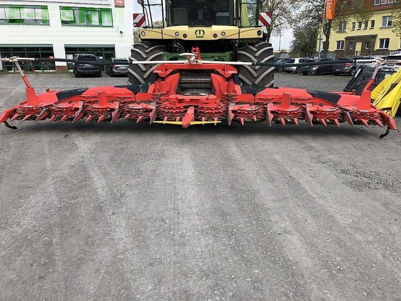 Kemper 375+ für krone bigx, my2020, eine saison gelaufen - Forage harvester attachment: picture 1 Kemper 375+ für krone bigx, my2020, eine saison gelaufen - Forage harvester attachment: picture 1