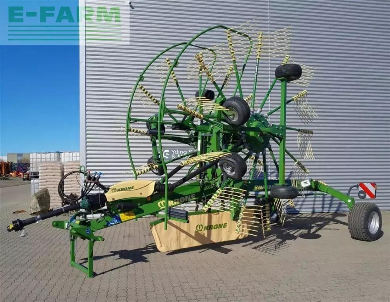 Krone swadro tc 880 - Tedder/ Rake: picture 1 Krone swadro tc 880 - Tedder/ Rake: picture 1