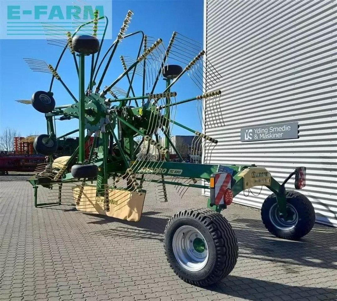 Krone swadro tc 880 - Tedder/ Rake: picture 5 Krone swadro tc 880 - Tedder/ Rake: picture 5