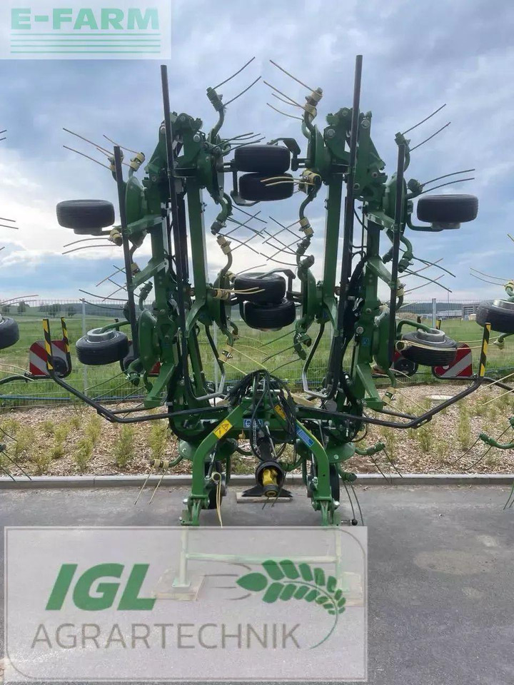 Krone vendro 1020 (kw103-15) - Tedder/ Rake: picture 3 Krone vendro 1020 (kw103-15) - Tedder/ Rake: picture 3