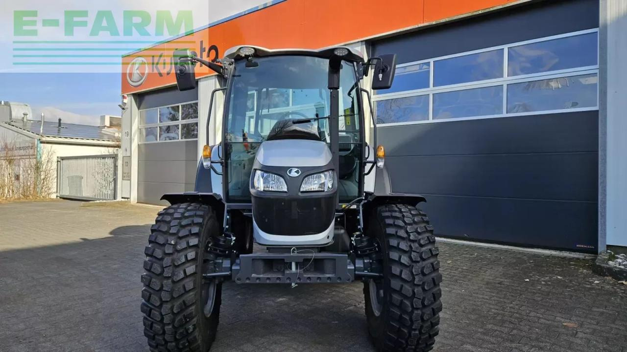 Farm tractor Kubota m4-073cab: picture 10