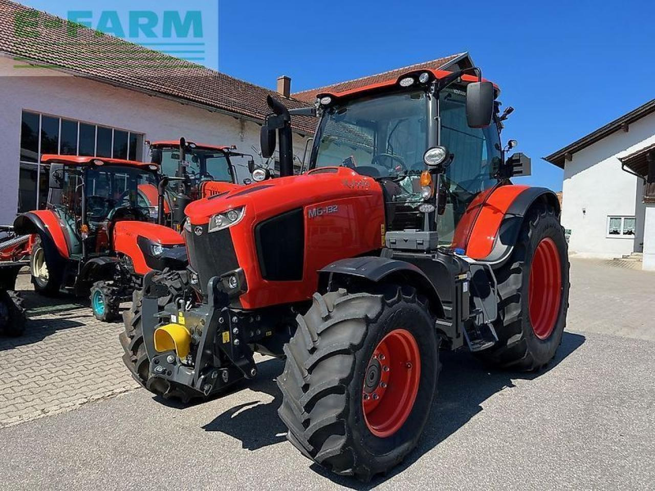 Kubota m6132 - Farm tractor: picture 1 Kubota m6132 - Farm tractor: picture 1
