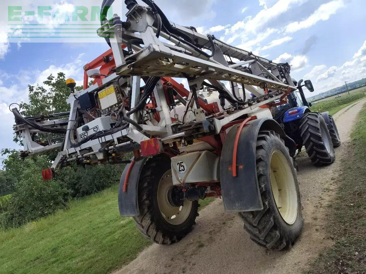 Kuhn metris 4100 - Trailed sprayer: picture 3 Kuhn metris 4100 - Trailed sprayer: picture 3