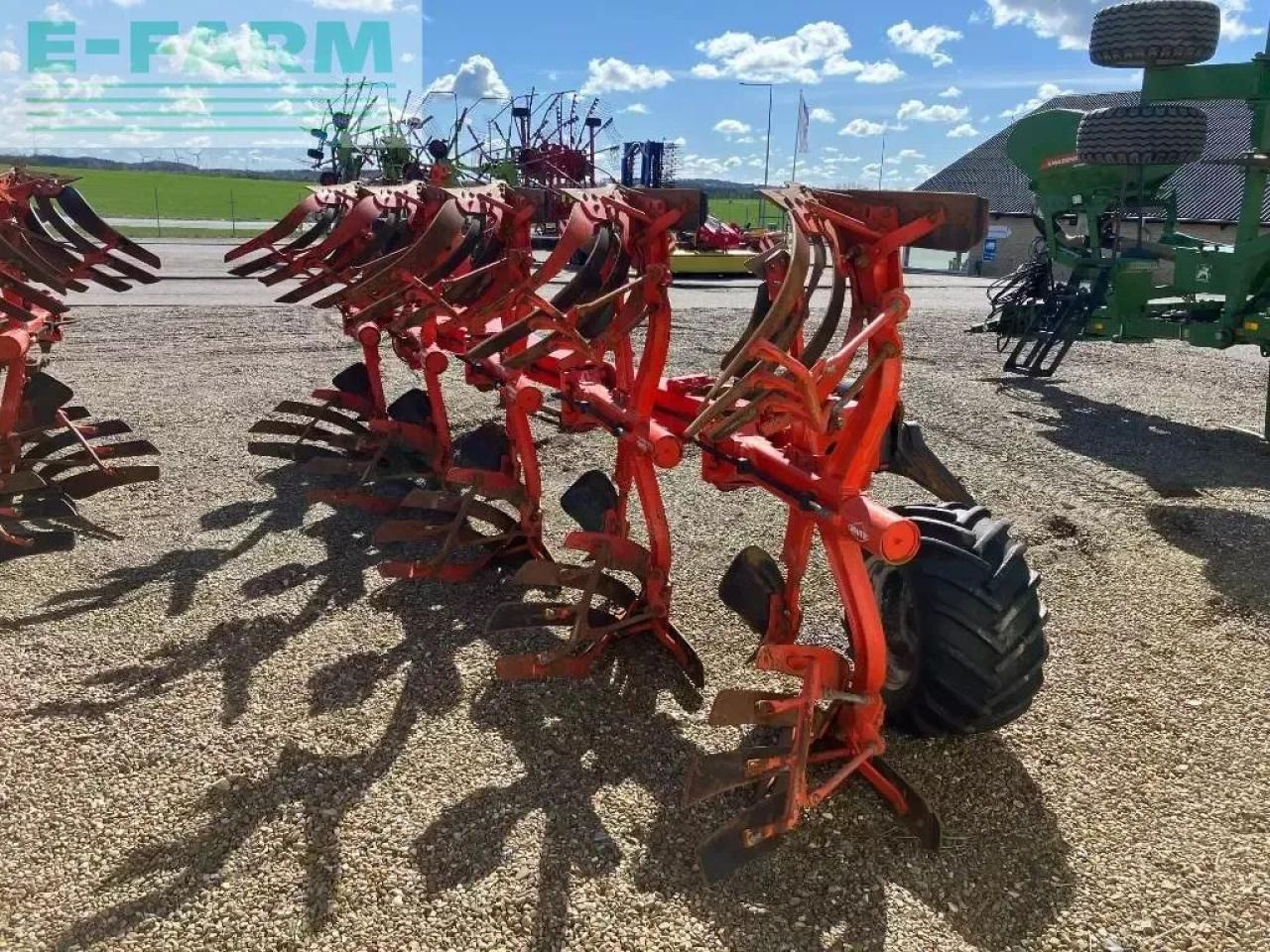 Kuhn vari-master 153 nsh 4+1 - Plow: picture 2 Kuhn vari-master 153 nsh 4+1 - Plow: picture 2