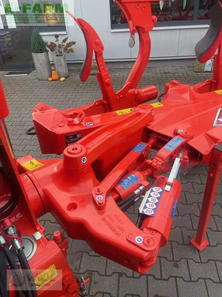 Kuhn varimaster 153 - Plow: picture 5 Kuhn varimaster 153 - Plow: picture 5