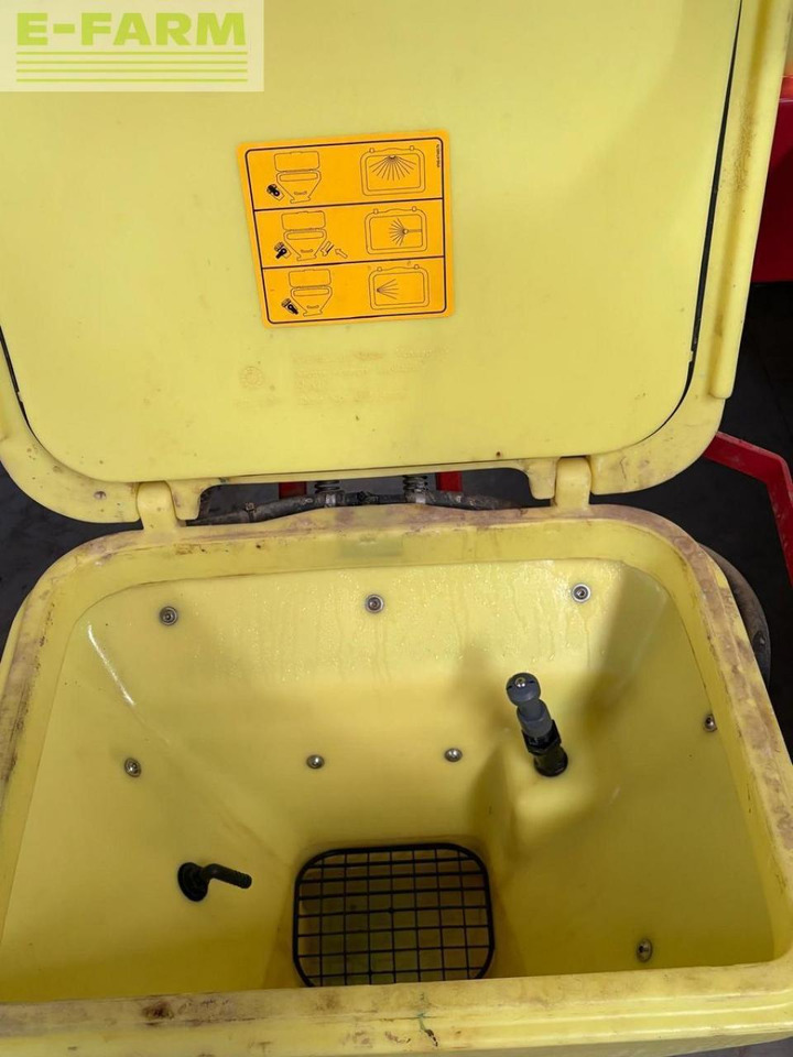 Trailed sprayer Kverneland ikarus s 38: picture 10 Trailed sprayer Kverneland ikarus s 38: picture 10