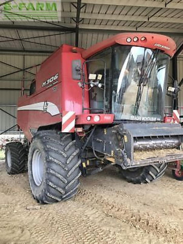 Laverda m306 - Combine harvester: picture 1 Laverda m306 - Combine harvester: picture 1