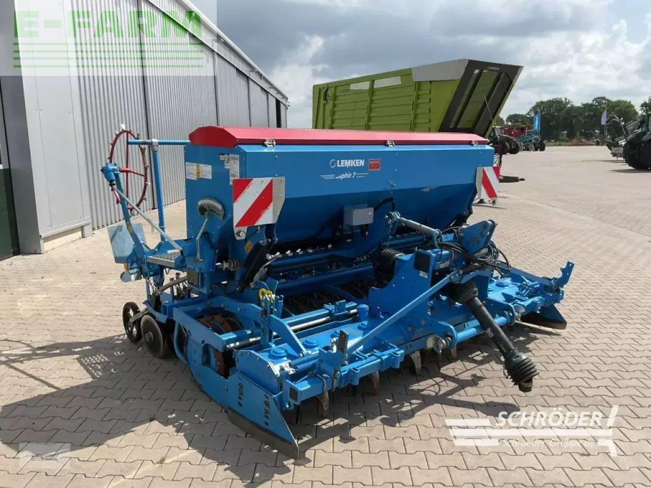 Lemken zirkon 8/300 + saphir 7/300-ds 125 - Combine seed drill: picture 4 Lemken zirkon 8/300 + saphir 7/300-ds 125 - Combine seed drill: picture 4