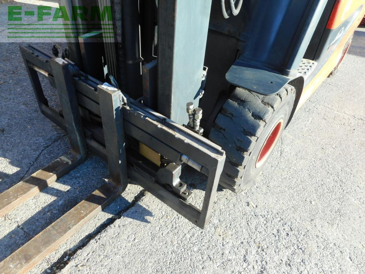 Linde e25h-01/600 freihub + ss + 4.kreis - Forklift: picture 5 Linde e25h-01/600 freihub + ss + 4.kreis - Forklift: picture 5