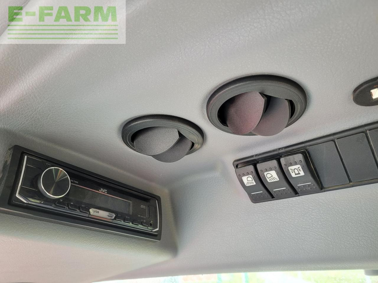 Farm tractor Lindner lintrac 95 ls: picture 12