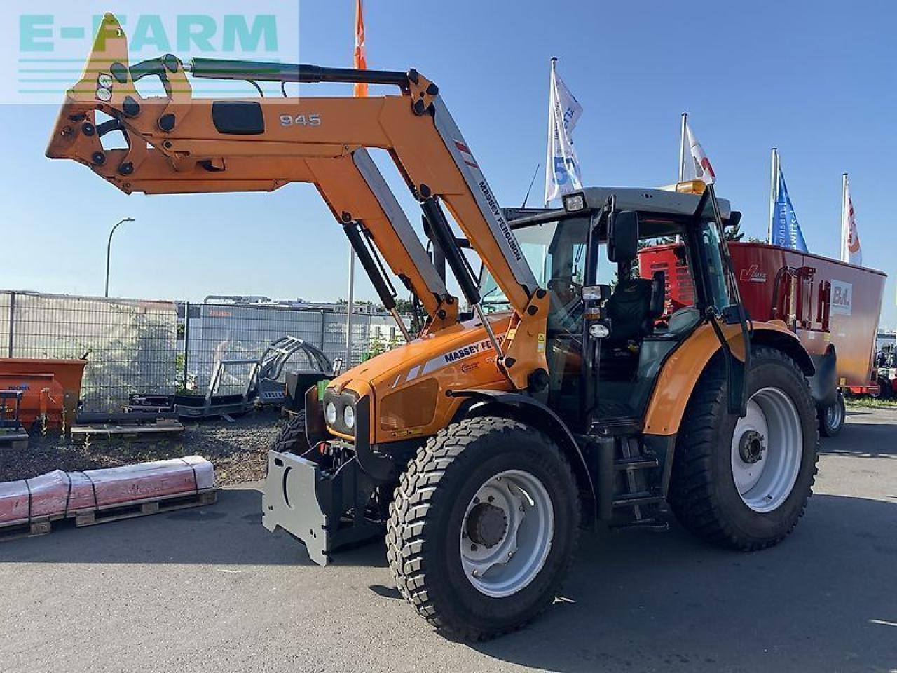 Massey Ferguson 5435 top zustand - Farm tractor: picture 3 Massey Ferguson 5435 top zustand - Farm tractor: picture 3