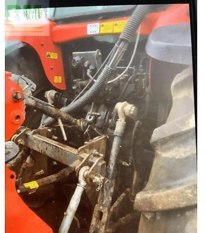 Massey Ferguson 6475 dyna6 - Farm tractor: picture 5 Massey Ferguson 6475 dyna6 - Farm tractor: picture 5