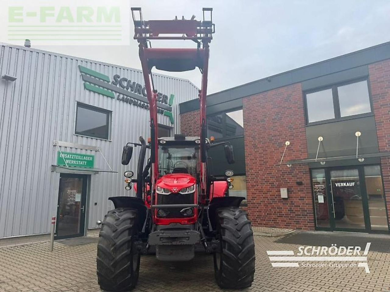Massey Ferguson 7718 s dyna-6 efficient Efficient - Farm tractor: picture 3 Massey Ferguson 7718 s dyna-6 efficient Efficient - Farm tractor: picture 3