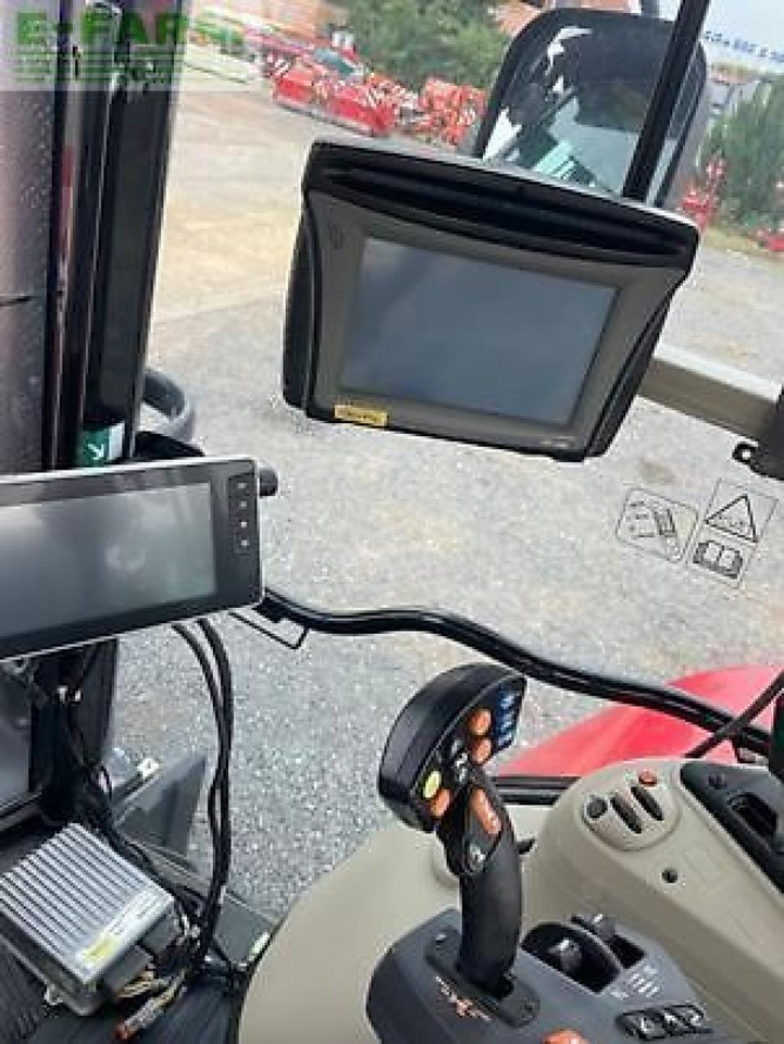 Massey Ferguson 7718s - Farm tractor: picture 4 Massey Ferguson 7718s - Farm tractor: picture 4