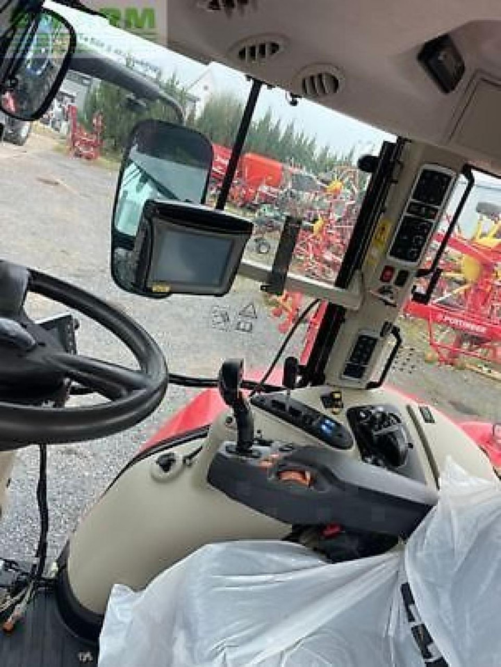 Massey Ferguson 7718s - Farm tractor: picture 3 Massey Ferguson 7718s - Farm tractor: picture 3