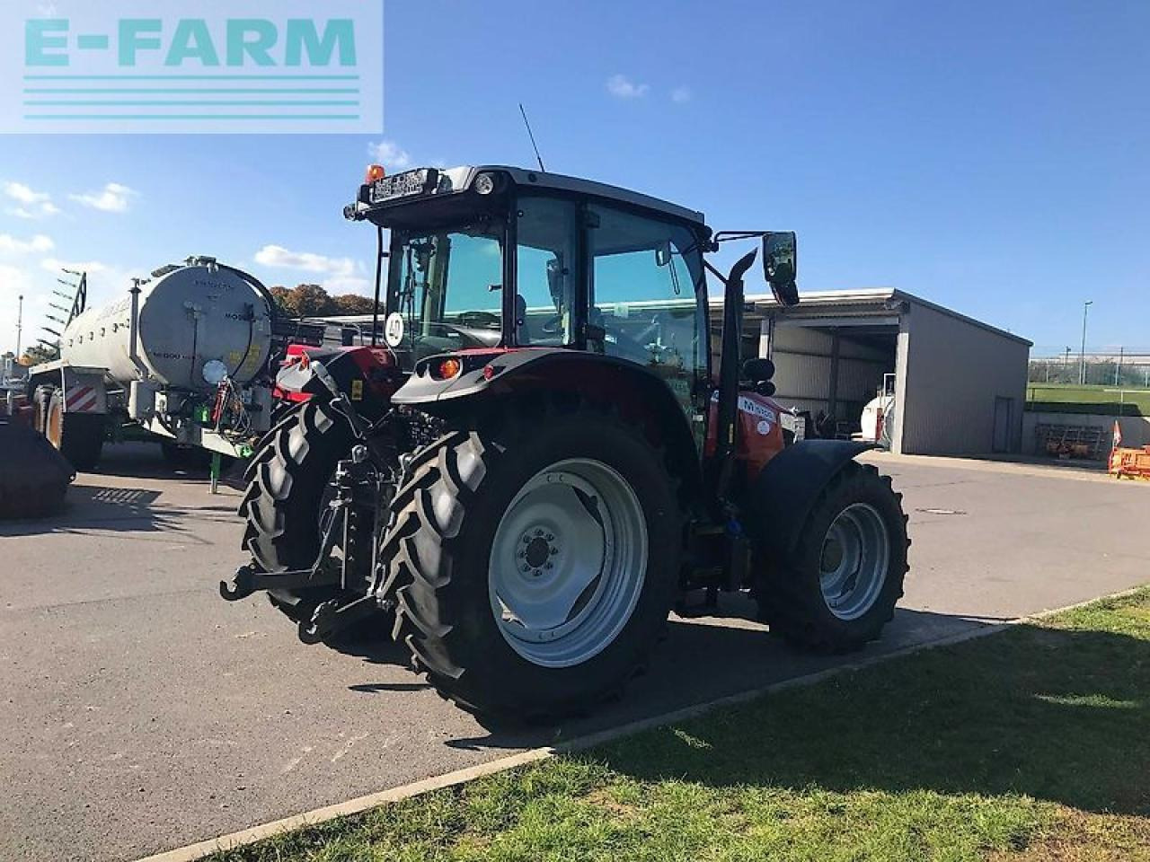 Massey Ferguson mf 5709 m dyna-4 - Farm tractor: picture 3 Massey Ferguson mf 5709 m dyna-4 - Farm tractor: picture 3