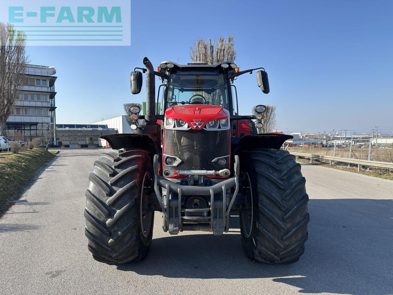 Massey Ferguson mf 8740 s (stage v) - Farm tractor: picture 2 Massey Ferguson mf 8740 s (stage v) - Farm tractor: picture 2