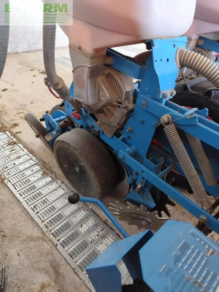 Monosem ng plus 4 telescopique - Precision sowing machine: picture 2 Monosem ng plus 4 telescopique - Precision sowing machine: picture 2