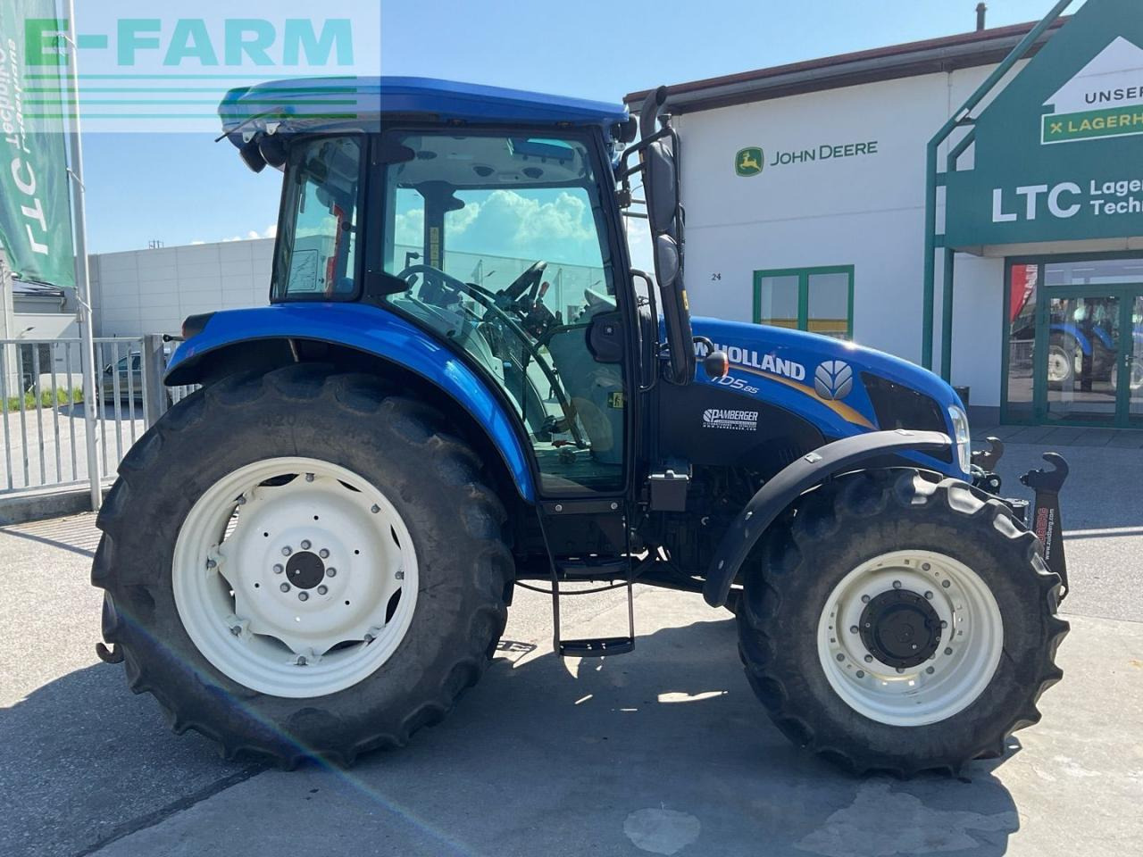 New Holland TD5.85 - Farm tractor: picture 5 New Holland TD5.85 - Farm tractor: picture 5