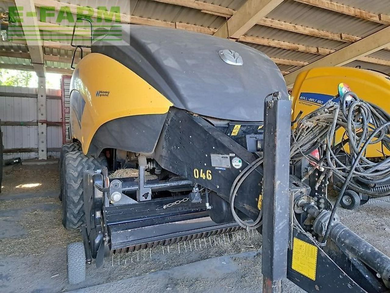 New Holland bb 1290 r - Square baler: picture 1 New Holland bb 1290 r - Square baler: picture 1
