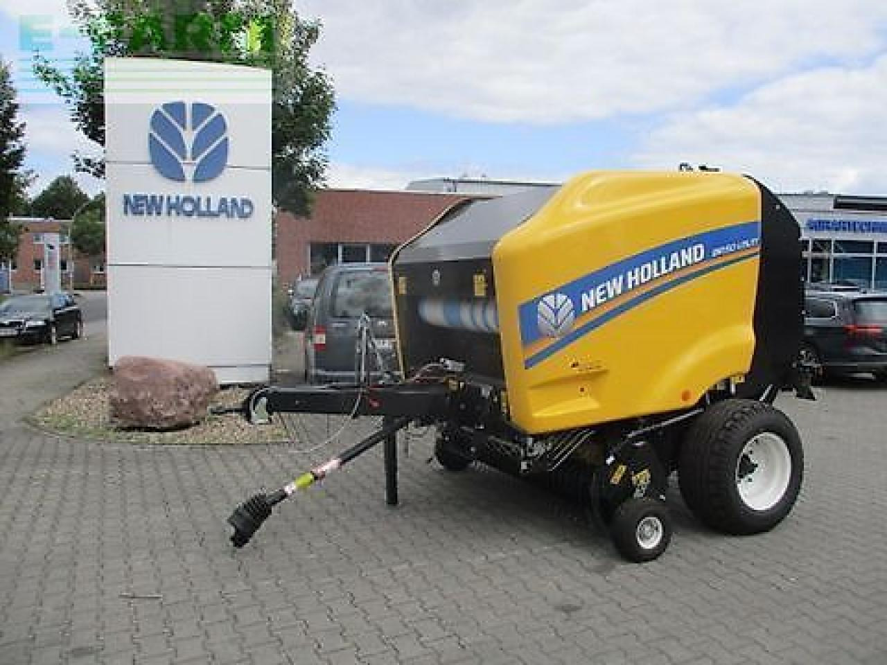 New Holland br 150 utility - Square baler: picture 1 New Holland br 150 utility - Square baler: picture 1